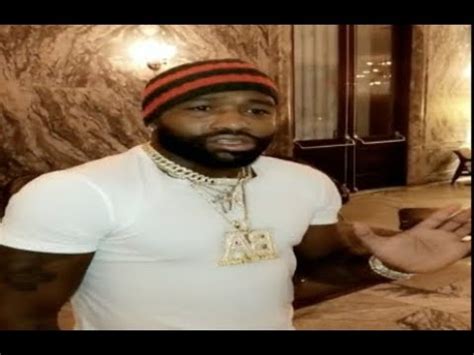 Adrien Broner spending Gucci to look Gucci 